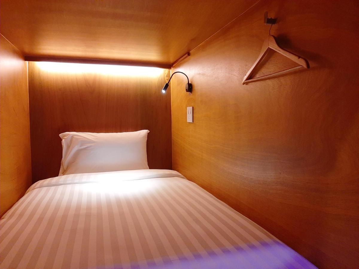 Gn Capsule Hostel Patong ภายนอก รูปภาพ